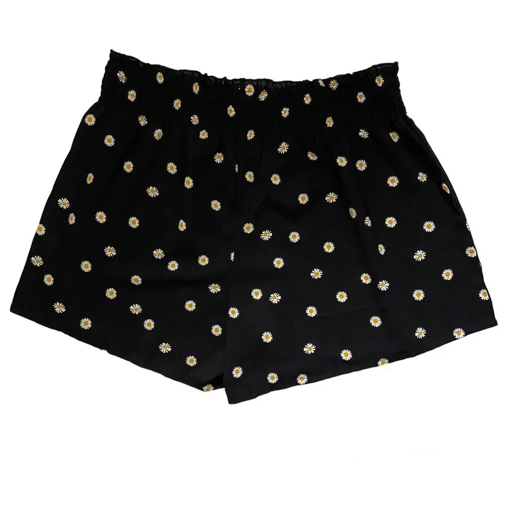 Shein NWT Women's Daisy Print Shorts Size 2XL - Picture 2 of 8